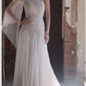 Wedding dress galina sig